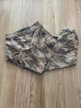 Zara Women’s Army Cargo Pants Size 2